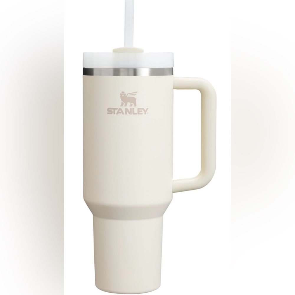 Stanley 40 oz Quencher in Cream